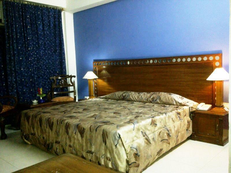 Aravali Clarks Inn Alwar Exterior photo